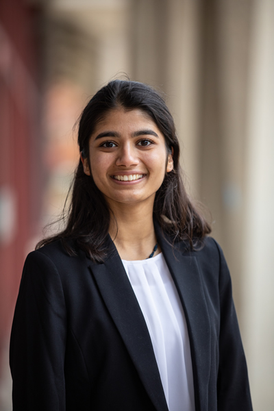 Sonya Gupta, an Honors College member majoring in biological sciences and Russian in the College of Liberal Arts and Sciences. (Photo: Joshua Clark/University of Illinois Chicago)